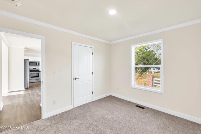 852 Yaupon Drive SW, Calabash, NC 28467