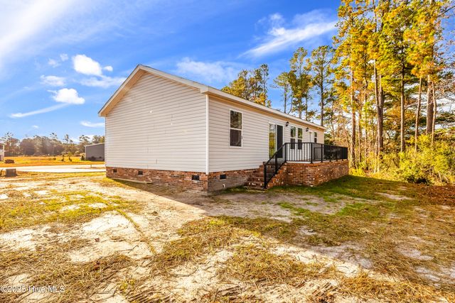 852 Yaupon Drive SW, Calabash, NC 28467
