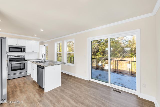 852 Yaupon Drive SW, Calabash, NC 28467