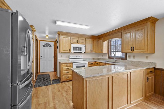 359 VAN CASTER, Green Bay, WI 54311