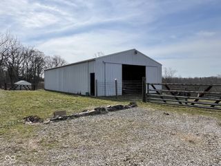 8661 W Co Rd 275 S, Medora, IN 47260