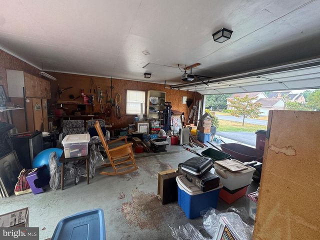13335 KEENER RD, Hagerstown, MD 21742