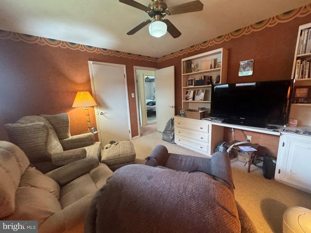 13335 KEENER RD, Hagerstown, MD 21742