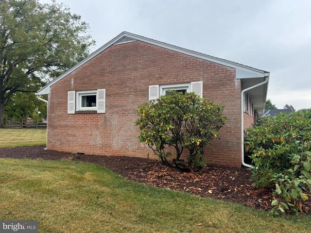 13335 KEENER RD, Hagerstown, MD 21742