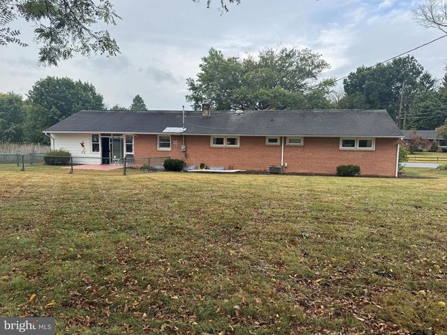 13335 KEENER RD, Hagerstown, MD 21742