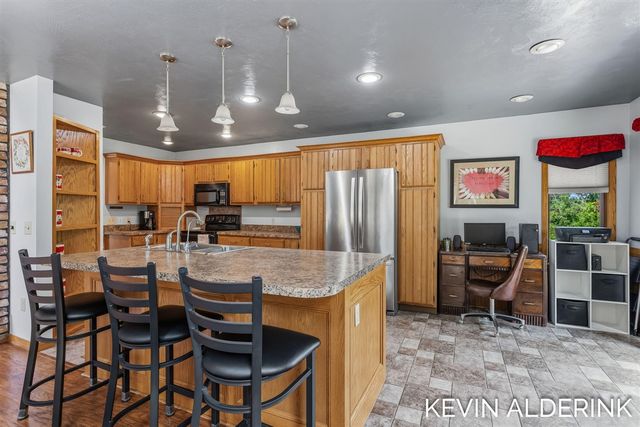 8959 Ottogan Street, Holland, MI 49423