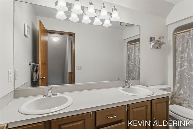 8959 Ottogan Street, Holland, MI 49423