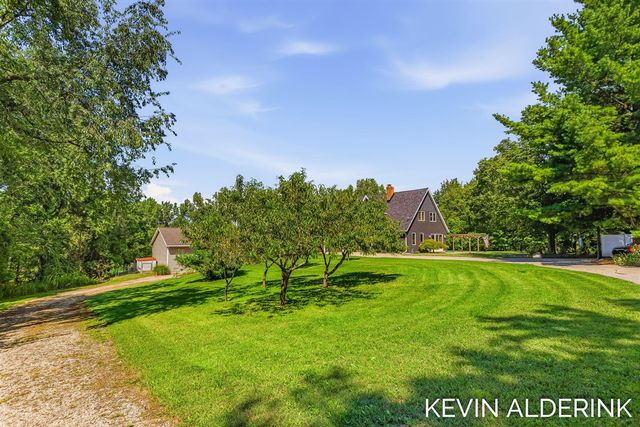 8959 Ottogan Street, Holland, MI 49423