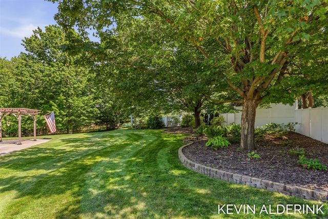 8959 Ottogan Street, Holland, MI 49423