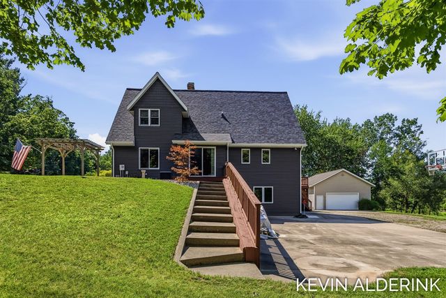 8959 Ottogan Street, Holland, MI 49423