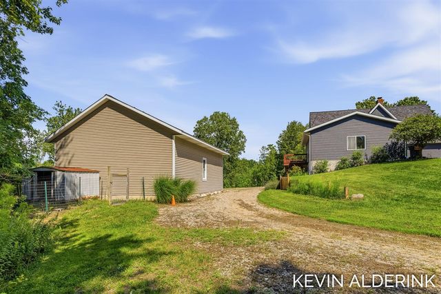 8959 Ottogan Street, Holland, MI 49423