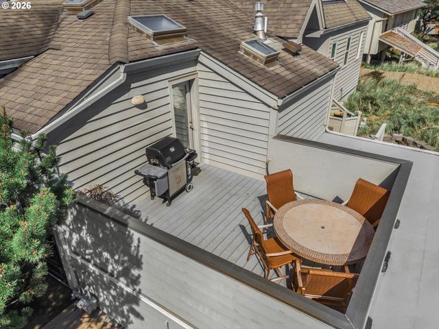 275 SALISHAN Dr, Gleneden Beach, OR 97388