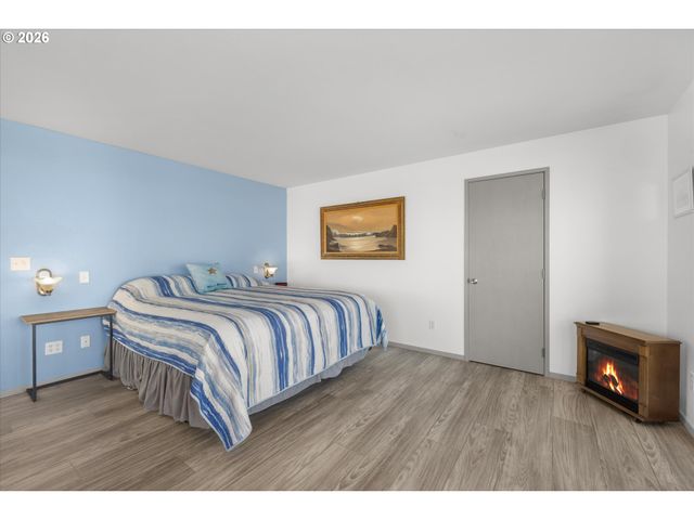 275 SALISHAN Dr, Gleneden Beach, OR 97388