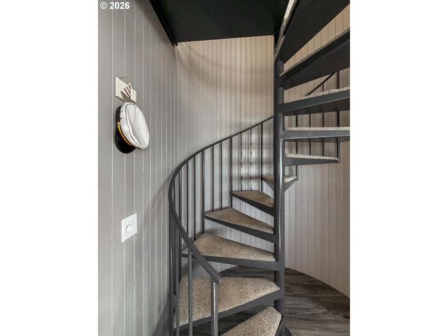 275 SALISHAN Dr, Gleneden Beach, OR 97388