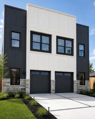110 Frawley Street A/B, Houston, TX 77009
