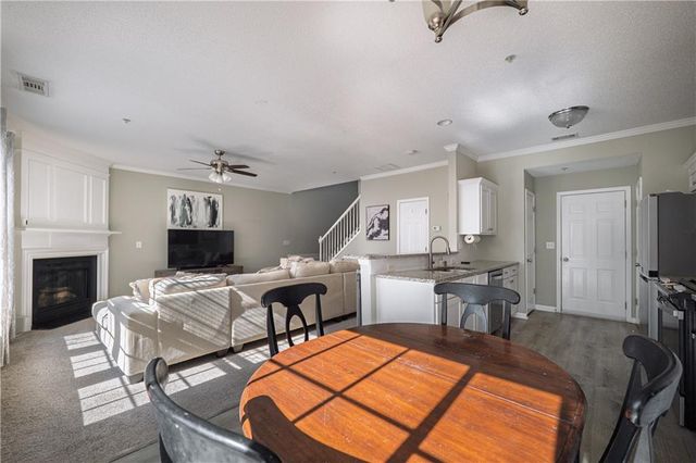 175 Regent Place, Woodstock, GA 30188