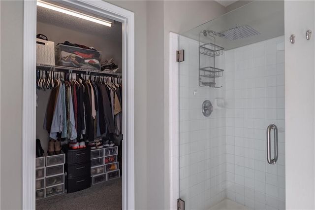 175 Regent Place, Woodstock, GA 30188