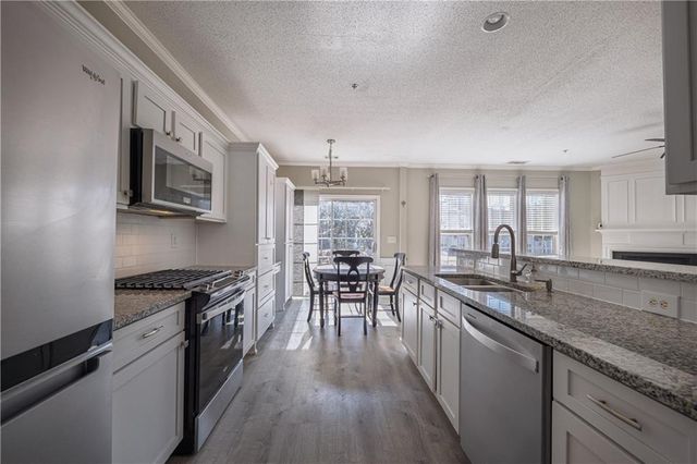 175 Regent Place, Woodstock, GA 30188