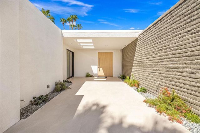 75650 Altamira Drive, Indian Wells, CA 92210