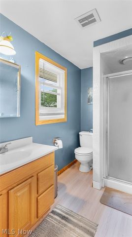 8524 Sleepy Hollow Drive NE, Howland, OH 44484