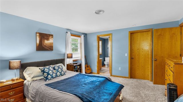 8524 Sleepy Hollow Drive NE, Howland, OH 44484