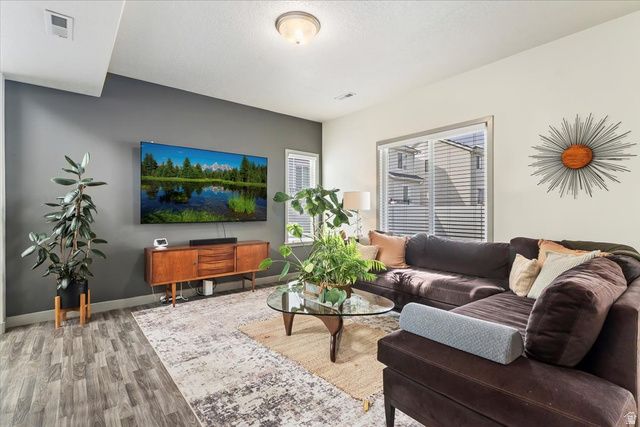 4248 W YUBA PARK CT, Riverton, UT 84096