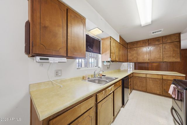 6708 N 41ST Lane, Phoenix, AZ 85019