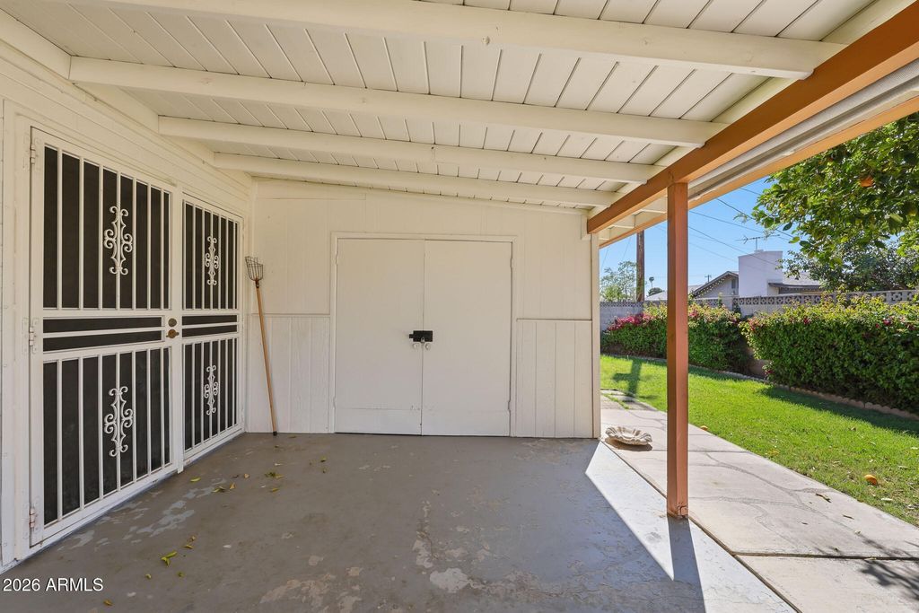 Image 38 of property listing at 6708 N 41ST Lane, Phoenix, AZ 85019