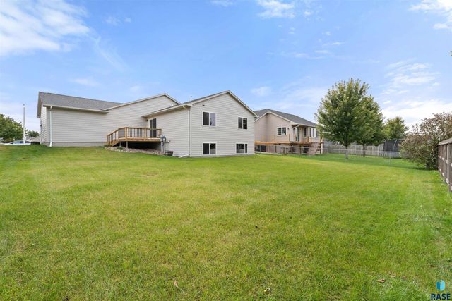 5209 S Mayo Ave Avenue, Sioux Falls, SD 57106