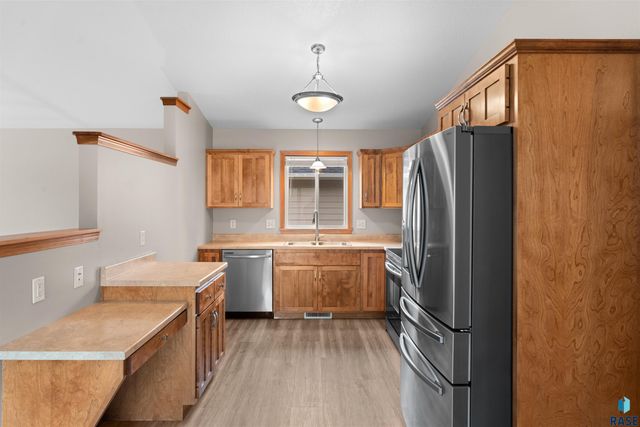 5209 S Mayo Ave Avenue, Sioux Falls, SD 57106