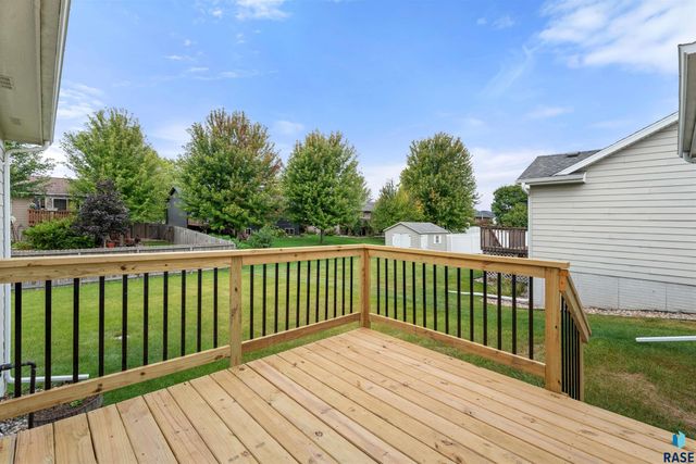 5209 S Mayo Ave Avenue, Sioux Falls, SD 57106