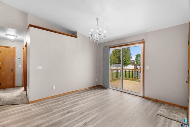 5209 S Mayo Ave Avenue, Sioux Falls, SD 57106