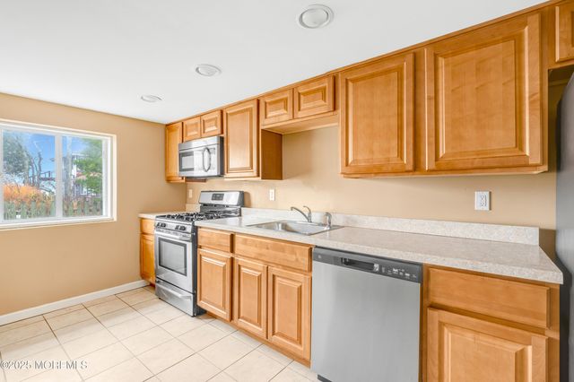 21 N Raleigh Road, Brick, NJ 08723