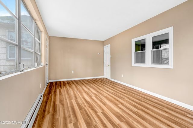 21 N Raleigh Road, Brick, NJ 08723