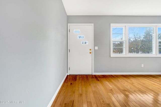 21 N Raleigh Road, Brick, NJ 08723