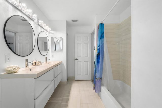 7087 NW 78th Place, Parkland, FL 33067