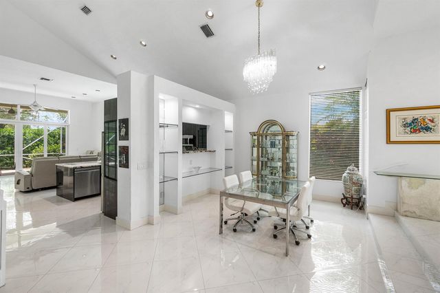 7087 NW 78th Place, Parkland, FL 33067