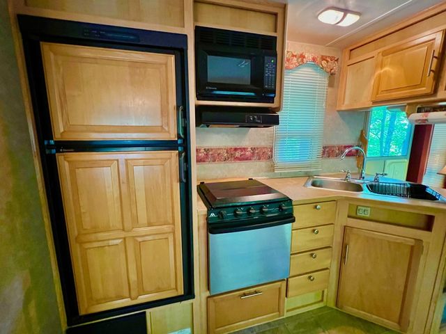 28 11th Street, Ellijay, GA 30540