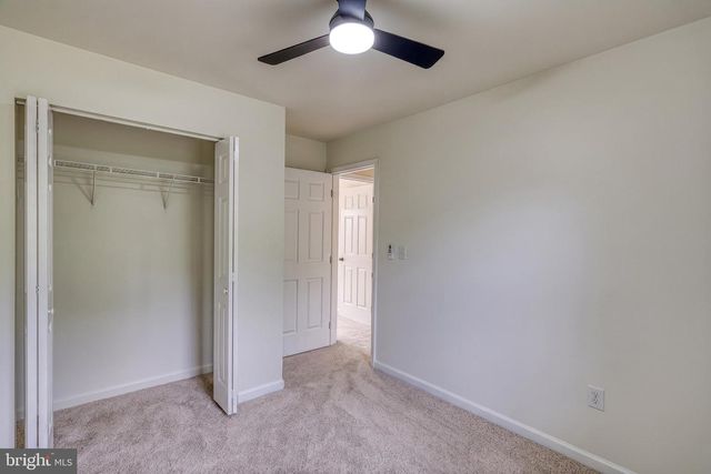 15 HAZEL DR, Manchester, PA 17345
