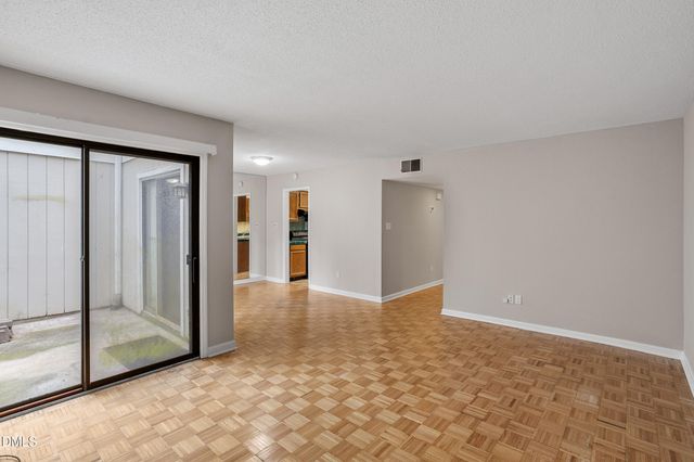 4101 Five Oaks Drive Unit 38, Durham, NC 27707