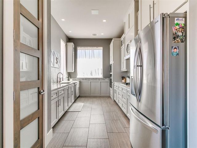 4849 Hillcrest Lane, Edmond, OK 73025