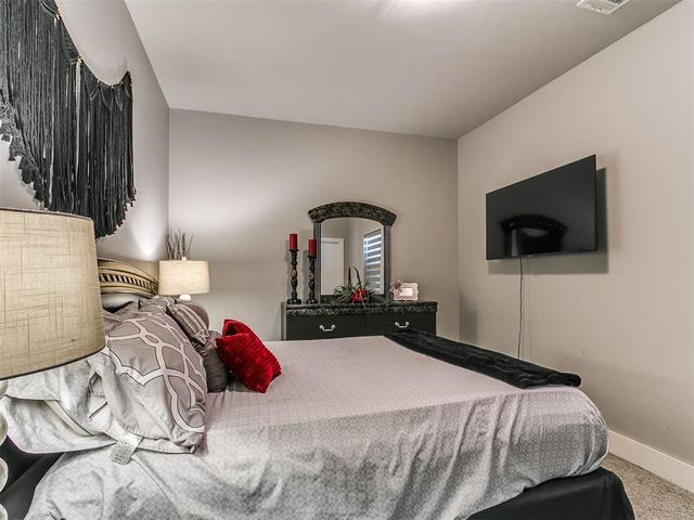 4849 Hillcrest Lane, Edmond, OK 73025