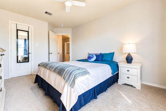 1919 Farmers Creek Drive, Richmond, TX 77406
