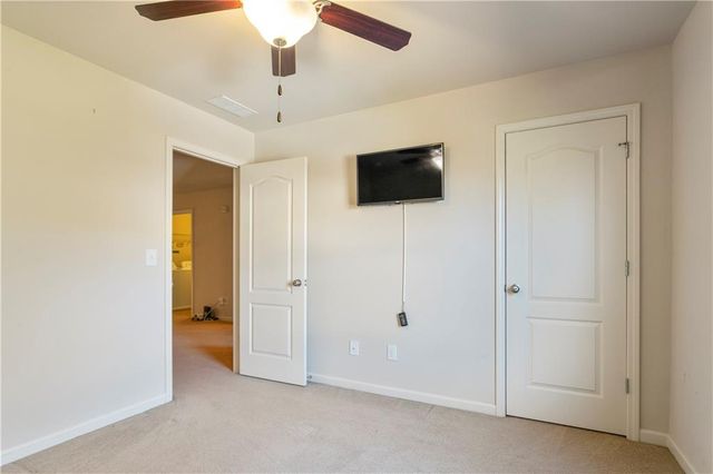 2394 WHITEOAK SE Court, Smyrna, GA 30080