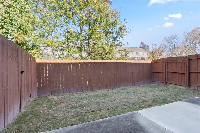 2394 WHITEOAK SE Court, Smyrna, GA 30080