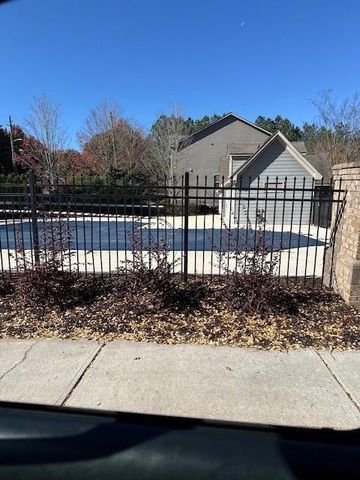 2394 WHITEOAK SE Court, Smyrna, GA 30080