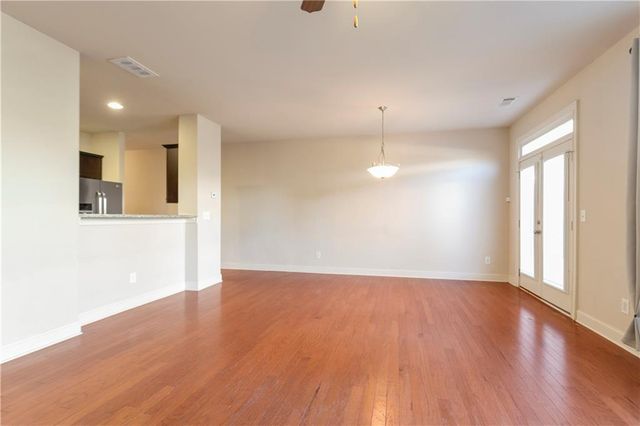 2394 WHITEOAK SE Court, Smyrna, GA 30080