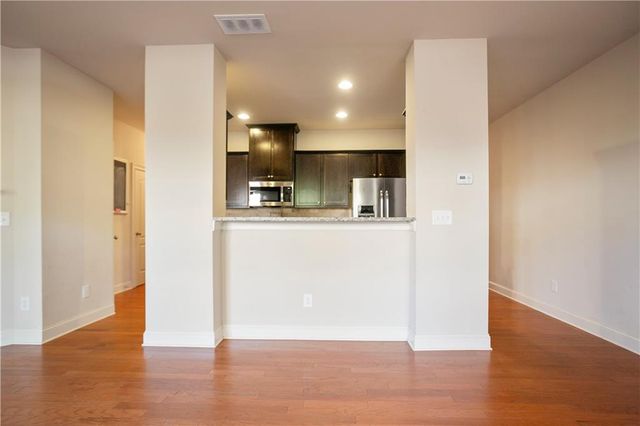 2394 WHITEOAK SE Court, Smyrna, GA 30080