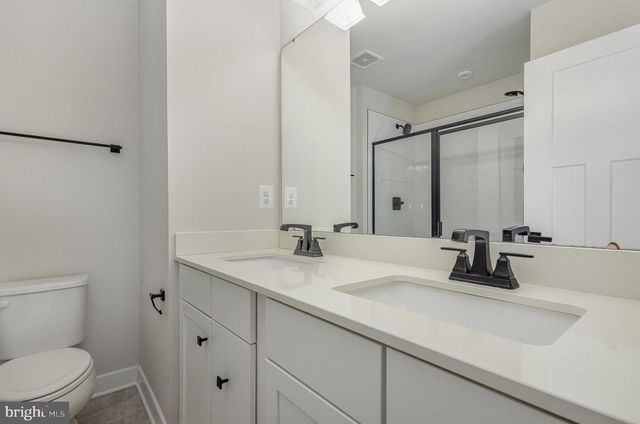 1002 ALUM SPRING RD, Fredericksburg, VA 22401