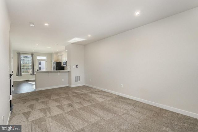 1002 ALUM SPRING RD, Fredericksburg, VA 22401